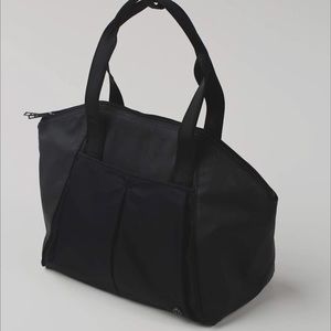 Lululemon To Be Free Bag